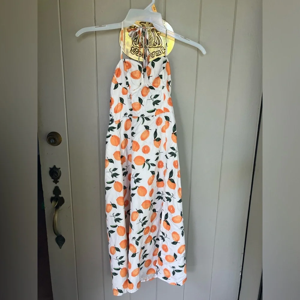 Structured pin up style dress with lemons and oranges - Picture 2 of 6